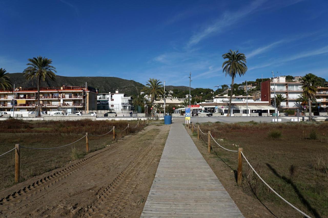 Beach Club House Castelldefels Exterior foto